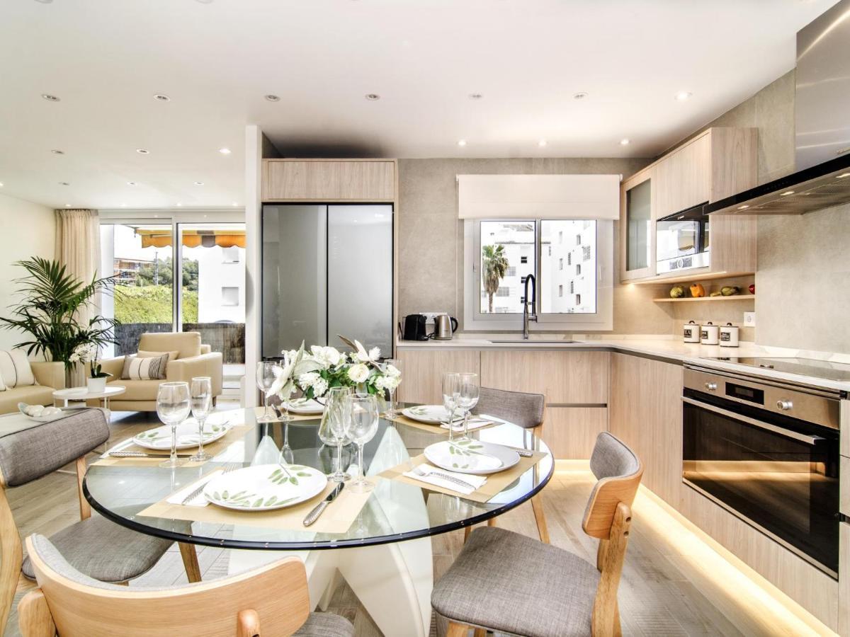 Sitges Spaces Oasis Suites- 4 Bedroom, 4 Ensuite Bathrooms, Terrace, Pool, Sitges Centre Exterior foto