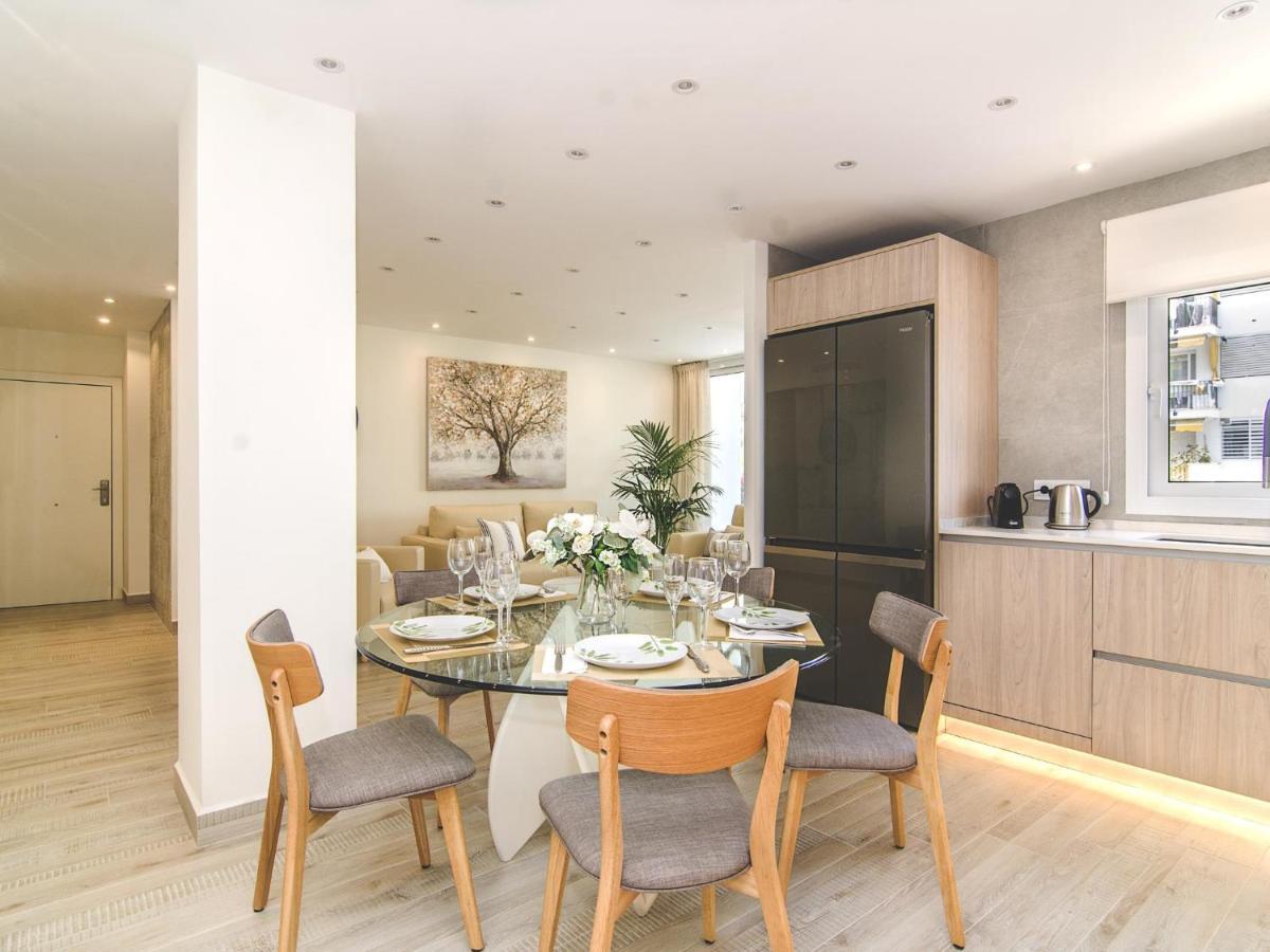 Sitges Spaces Oasis Suites- 4 Bedroom, 4 Ensuite Bathrooms, Terrace, Pool, Sitges Centre Exterior foto